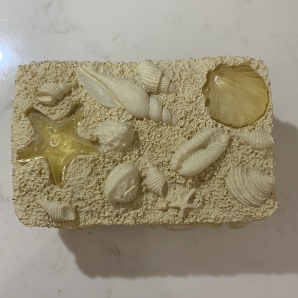 🌴 Souvenir Jewelry Box - Picture 2 of 8